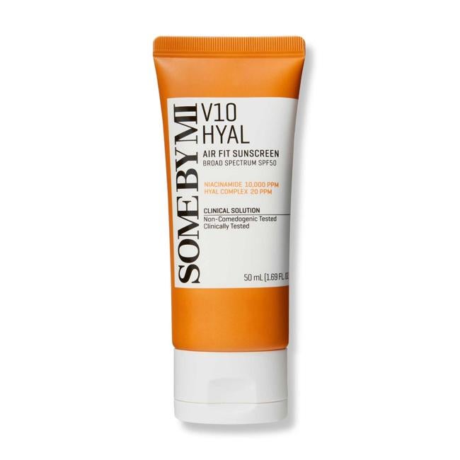 V10 Hyal Air Fit Suncreen of Sub por Mi. Precio: 23 euros